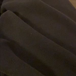 Meet your Posher, Dakota